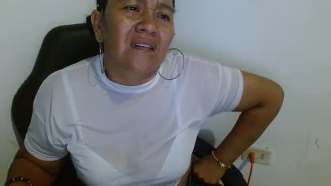 katia online show from 02-05-25, 02:19