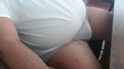 Snapshot of gato27cam chatting on 06-12-26, 11:42 Marco online show from 06-12-26, 11:42