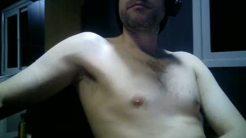 Snapshot of gauchors21 chatting on 12-04-25, 02:54 gauchors21 online show from 12-04-25, 02:54