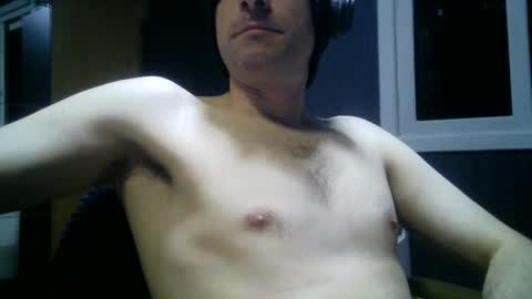 Snapshot of gauchors21 chatting on 01-17-26, 02:49 gauchors21 online show from 01-17-26, 02:49