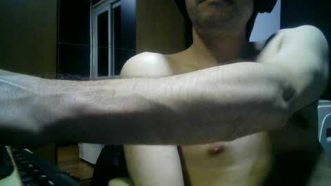 Snapshot of gauchors21 chatting on 07-19-26, 03:21 gauchors21 online show from 07-19-26, 03:21