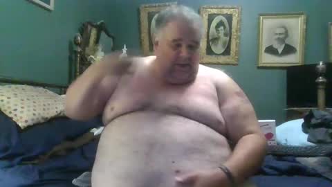 Snapshot of gaydaddy48 chatting on 09-20-25, 05:14 Kenny online show from 09-20-25, 05:14