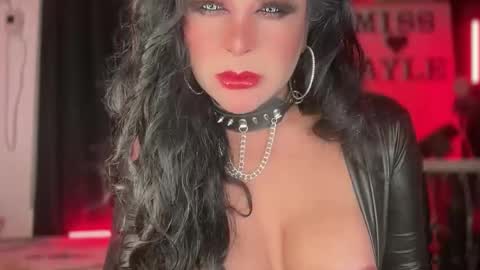 gayle online show from 11-04-25, 02:27