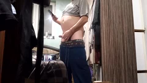 Snapshot of gazdadoka chatting on 01-12-25, 01:27 gazdadjoka online show from 01-12-25, 01:27