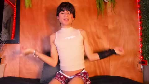 HAN online show from 03-22-26, 05:16