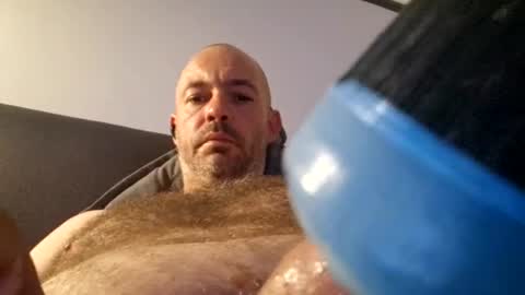 Snapshot of gazg1984 chatting on 06-24-26, 01:04 gazg1984 online show from 06-24-26, 01:04