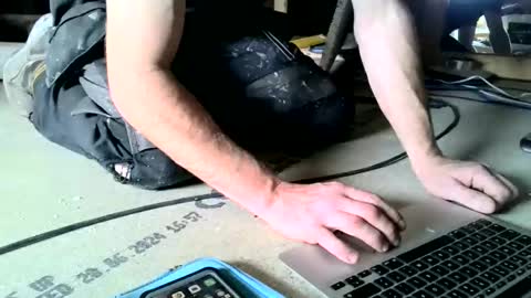 gazjones231 online show from 10-17-25, 11:46