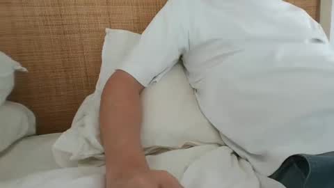 GCGuy online show from 01-11-25, 02:41