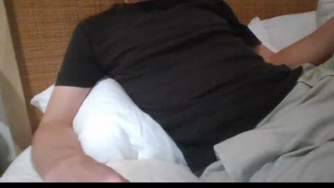 Snapshot of gccurious76 chatting on 06-14-26, 09:55 GCGuy online show from 06-14-26, 09:55