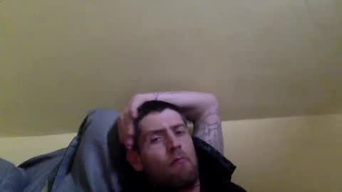 Snapshot of gclip101mz chatting on 11-02-25, 05:32 Dkdaddybaby online show from 11-02-25, 05:32