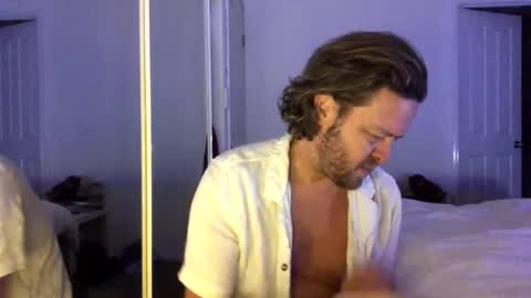 gcsurfer81 online show from 06-02-26, 08:27