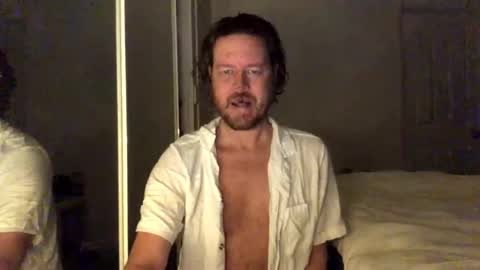 gcsurfer81 online show from 06-09-26, 08:04