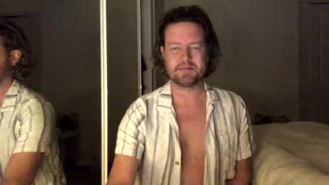 Snapshot of gcsurfer81 chatting on 06-25-26, 08:08 gcsurfer81 online show from 06-25-26, 08:08