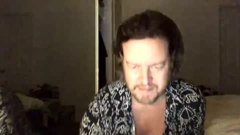 Snapshot of gcsurfer81 chatting on 07-11-26, 09:12 gcsurfer81 online show from 07-11-26, 09:12