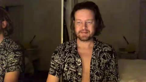 Snapshot of gcsurfer81 chatting on 07-14-26, 09:25 gcsurfer81 online show from 07-14-26, 09:25