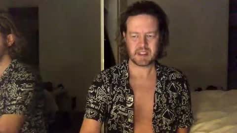 Snapshot of gcsurfer81 chatting on 07-25-26, 09:51 gcsurfer81 online show from 07-25-26, 09:51