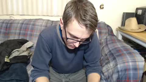 Snapshot of gdanch chatting on 01-12-25, 03:25 G online show from 01-12-25, 03:25