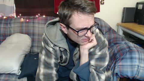 Snapshot of gdanch chatting on 01-17-25, 06:33 G online show from 01-17-25, 06:33