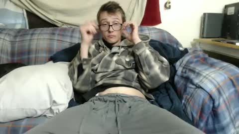 Snapshot of gdanch chatting on 01-29-25, 08:56 G online show from 01-29-25, 08:56