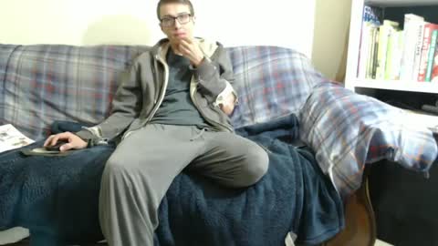 Snapshot of gdanch chatting on 02-05-25, 01:22 G online show from 02-05-25, 01:22