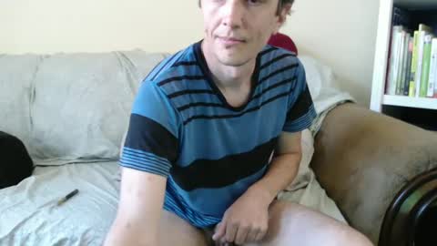 Snapshot of gdanch chatting on 02-21-25, 07:43 G online show from 02-21-25, 07:43