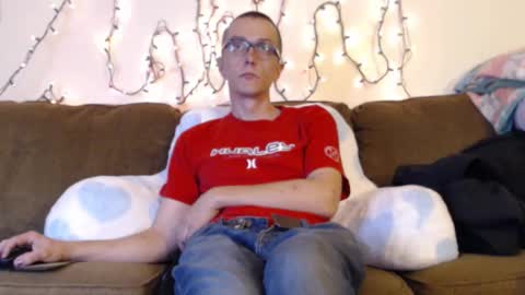 Snapshot of gdanch chatting on 11-27-25, 05:42 G online show from 11-27-25, 05:42