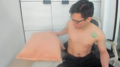Gean Mclovin online show from 04-24-26, 10:34