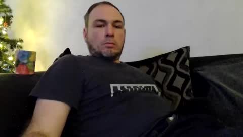 Snapshot of geddes4 chatting on 12-18-24, 12:21 SIR online show from 12-18-24, 12:21