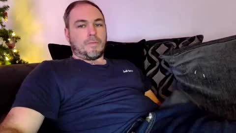 Snapshot of geddes4 chatting on 12-27-24, 01:11 SIR online show from 12-27-24, 01:11