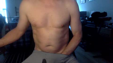 Snapshot of geetarluvver chatting on 02-22-25, 01:57 geetarluvver online show from 02-22-25, 01:57