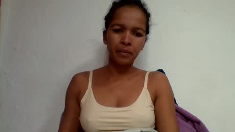 Snapshot of gelmene chatting on 07-10-26, 05:04 gelmene online show from 07-10-26, 05:04