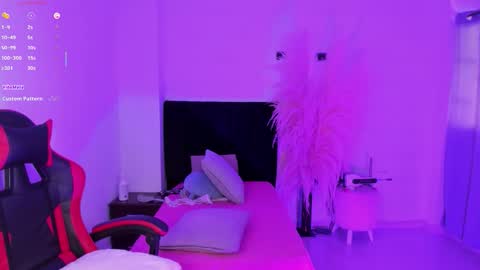 Snapshot of gemma_rose_ chatting on 02-23-26, 07:33 online show from 02-23-26, 07:33