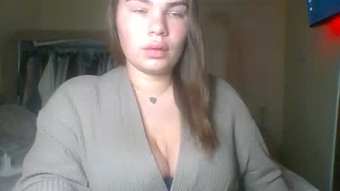 Snapshot of gemmarmalade chatting on 10-09-25, 06:33 GEMMARMALADE online show from 10-09-25, 06:33