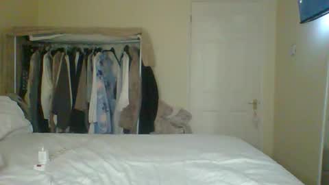 Snapshot of gemmarmalade chatting on 10-27-25, 07:23 GEMMARMALADE online show from 10-27-25, 07:23