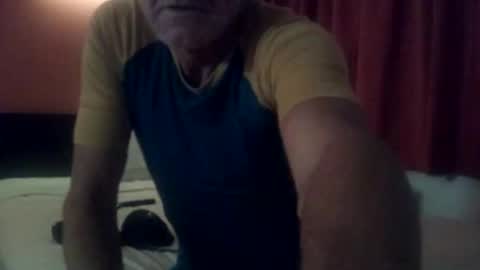 Snapshot of genderpalooza chatting on 11-23-25, 02:22 Lenzy LaCanada online show from 11-23-25, 02:22