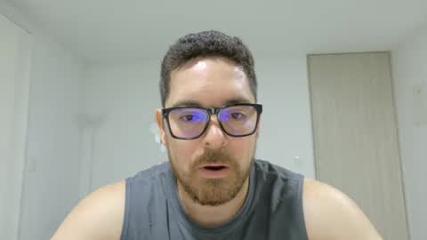 Snapshot of genesis_wb chatting on 05-20-26, 11:44 genesis_wb online show from 05-20-26, 11:44