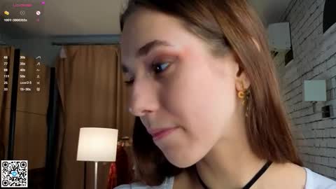 Amely  online show from 10-08-25, 04:21