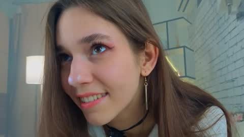 Amely  online show from 10-24-25, 04:20