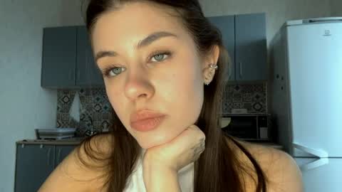 Megan online show from 04-09-26, 01:49