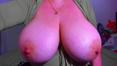 Snapshot of genifersweet chatting on 12-02-24, 11:56 genifersweet online show from 12-02-24, 11:56
