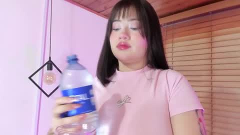 Snapshot of gennesis_love chatting on 12-21-25, 03:24 Sofia online show from 12-21-25, 03:24