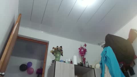 gensesisex online show from 12-08-24, 03:32