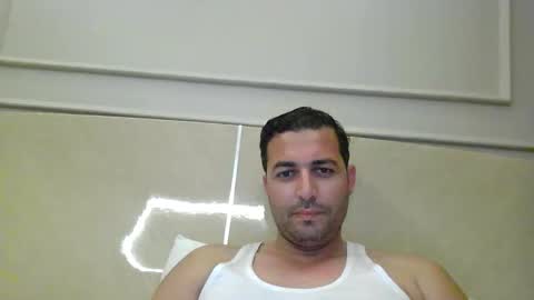 Snapshot of genteldevil chatting on 11-25-25, 05:57 genteldevil online show from 11-25-25, 05:57