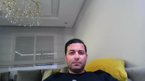 Snapshot of genteldevil chatting on 12-14-25, 01:33 genteldevil online show from 12-14-25, 01:33