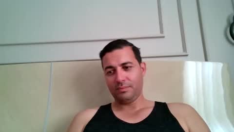 Snapshot of genteldevil chatting on 01-06-26, 03:27 genteldevil online show from 01-06-26, 03:27