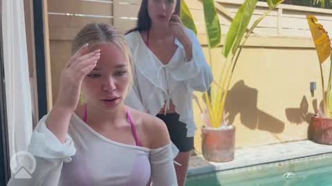Mary  Blonde and Kira brunette online show from 06-08-26, 04:35
