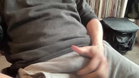 Gentle Stranger online show from 01-24-25, 11:59