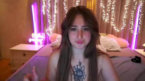 Snapshot of gentleadellee chatting on 12-13-25, 07:53 gentleadellee online show from 12-13-25, 07:53