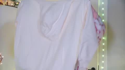 Snapshot of gentlerossi chatting on 11-19-25, 06:41 GentleRossi online show from 11-19-25, 06:41