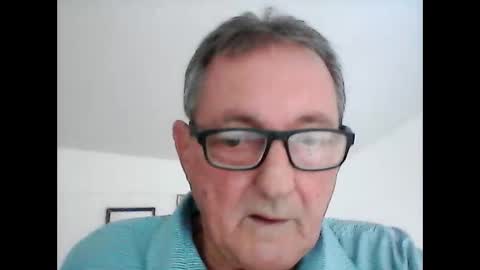 Snapshot of georg1412 chatting on 10-08-25, 11:19 georg1412 online show from 10-08-25, 11:19